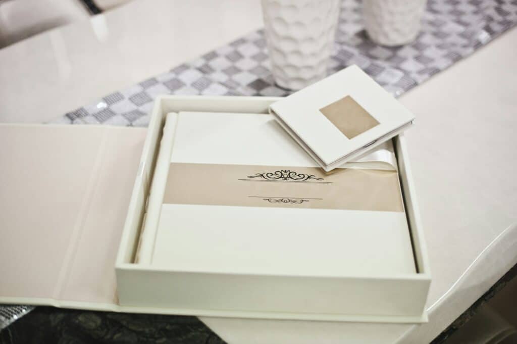 White classic wedding book and album